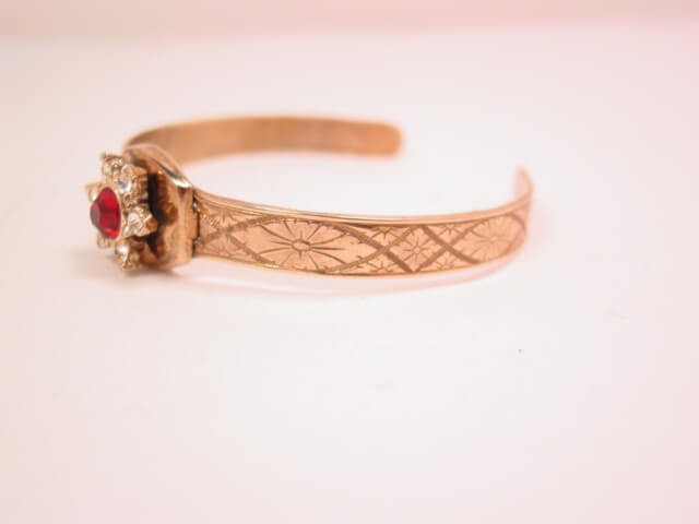 Old Red and Clear Rhinestone Parure Set - Image 6