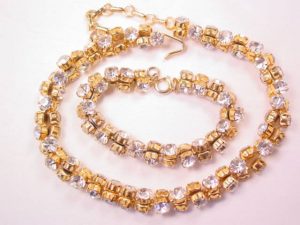 Dazzling Large Clear Rhinestone Twist Bracelet and Necklace Set