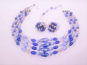 Blues and Pearls Necklace and Earrings Set