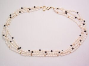 Dainty 4-Strand Cultured Pearl and Onyx Necklace