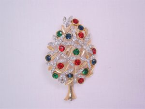 Elegant Rhinestone Christmas Tree Pin by Sphinx