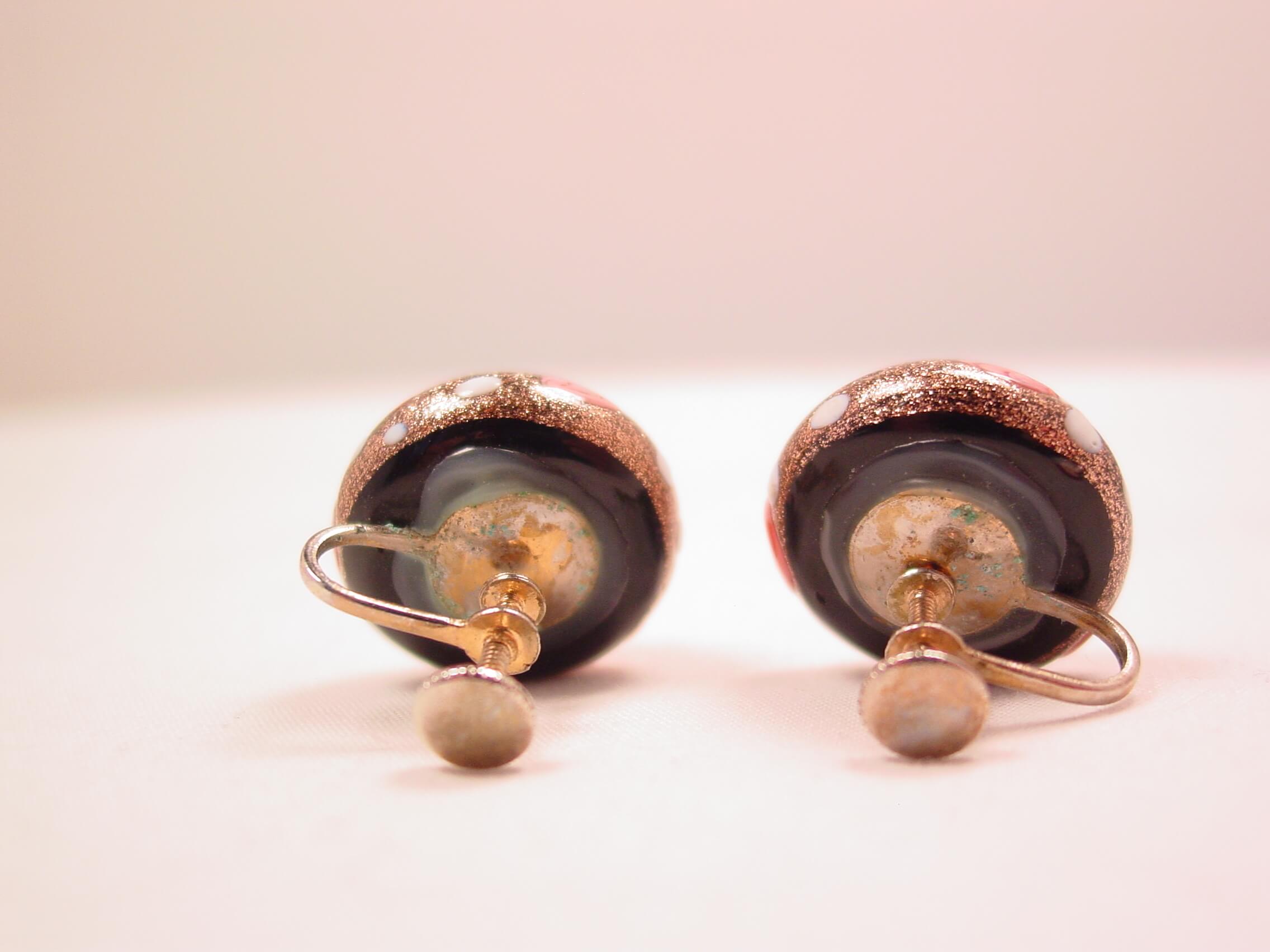 Black Venetian Glass Wedding Cake Earrings - Image 2
