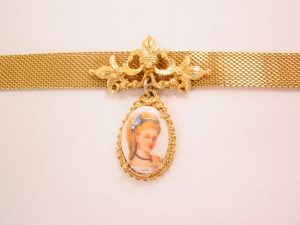 Florenza Mesh Choker with Limoges Portrait