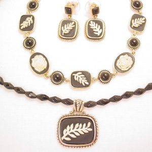 Carolina Herrera Black Jasperware-Style Frond and Rose Parure