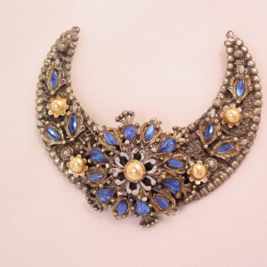 1940s Huge Thief of Bagdad Korda Crescent Imitation Pearl and Blue Pin