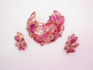 Stunning Pink and Magenta Austrian Crystal Pin and Earrings Set