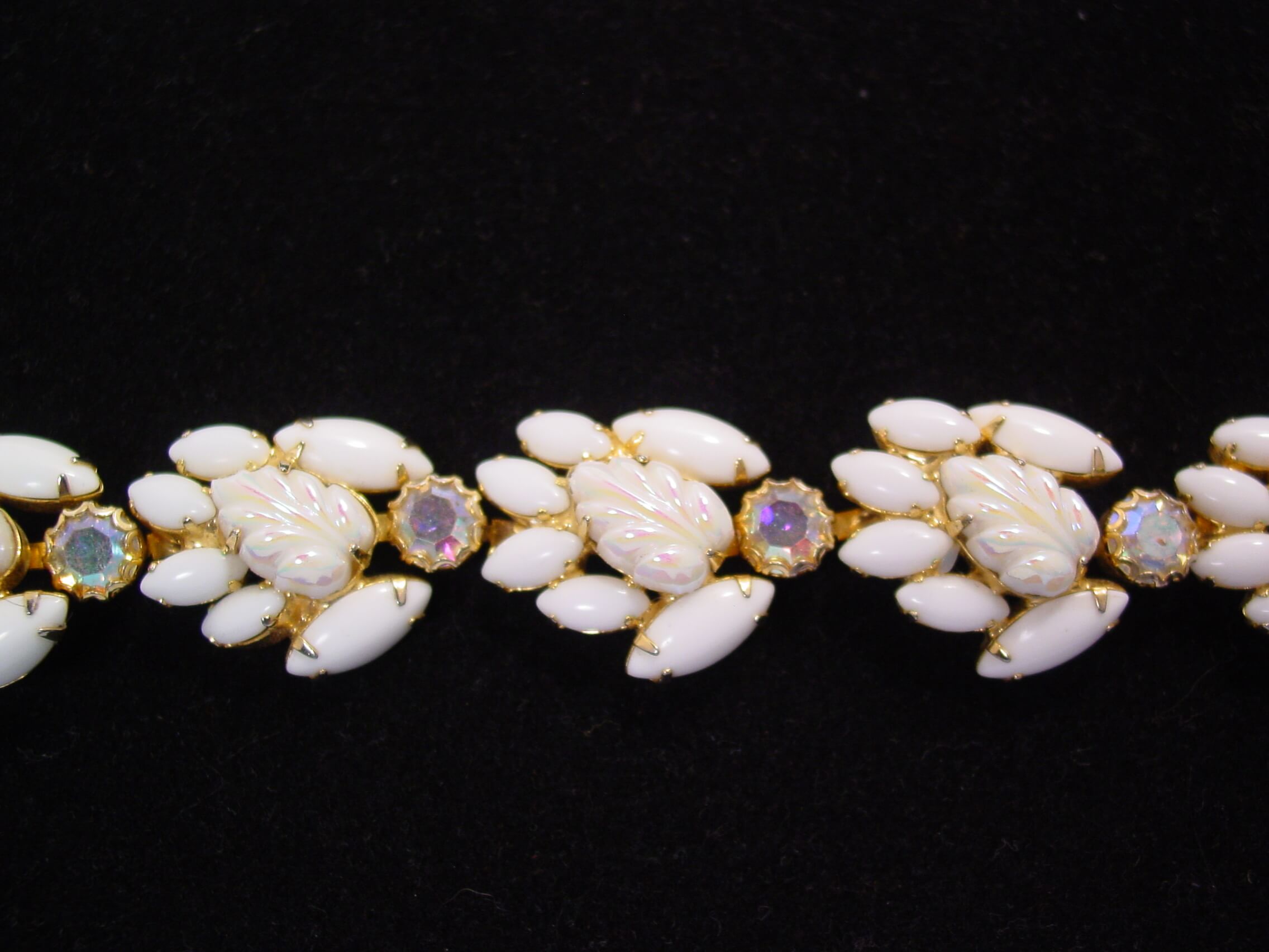 Milk Glass and Leaf-Shaped (Fruit Salad) Rhinestone Bracelet - Image 2