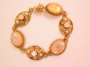 Opalescent Pink and Pearl German Bracelet