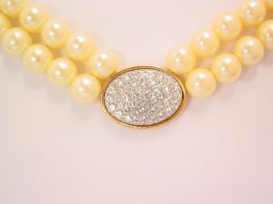 Avon President's Club Double Row Imitation Pearls and Rhinestone Oval Necklace