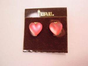 Frosted Pink Glass Heart Trifari Earrings on Original Card