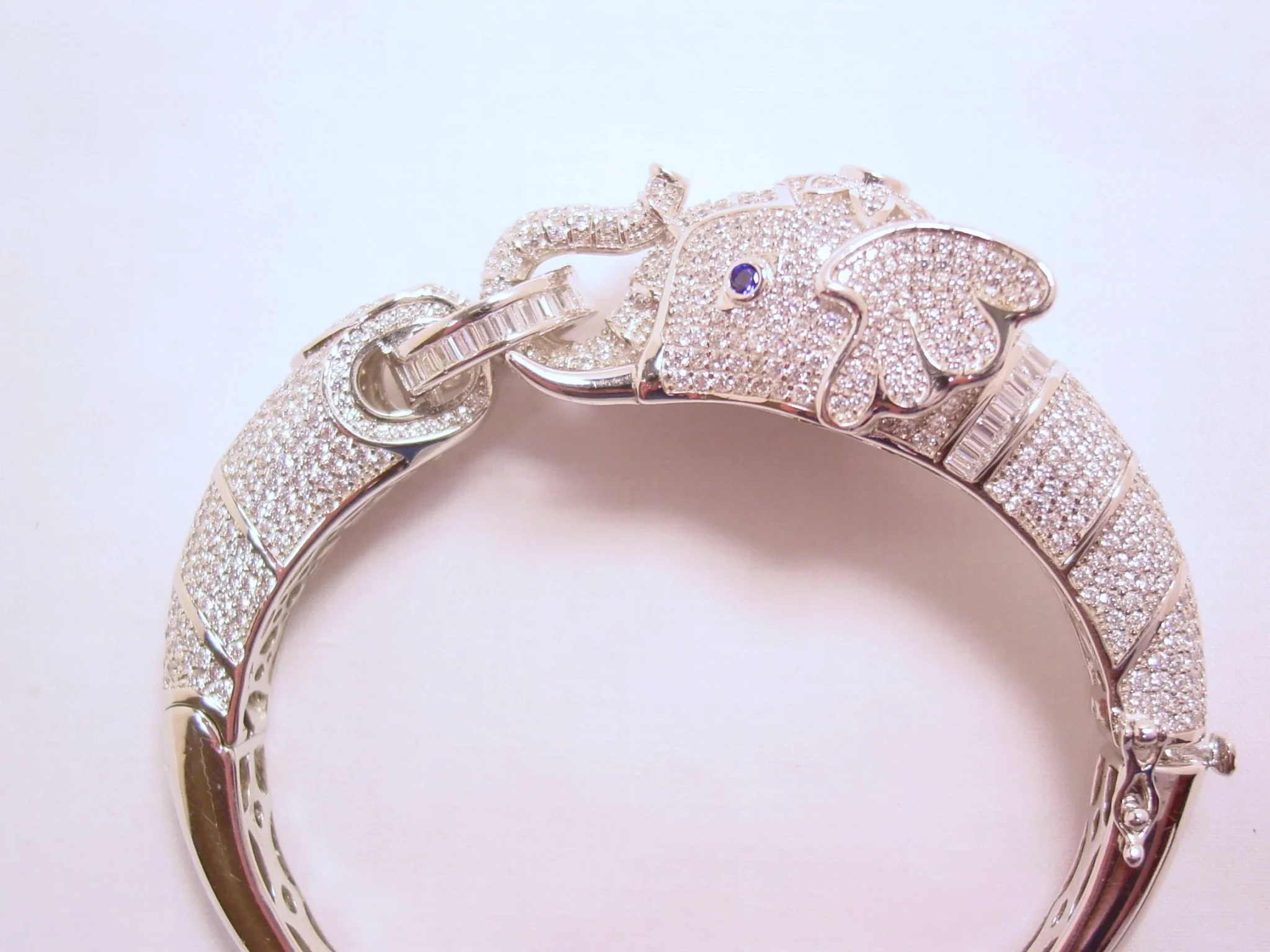 Absolutely Stunning Rhinestone Encrusted Sterling Elephant Bracelet - Image 7