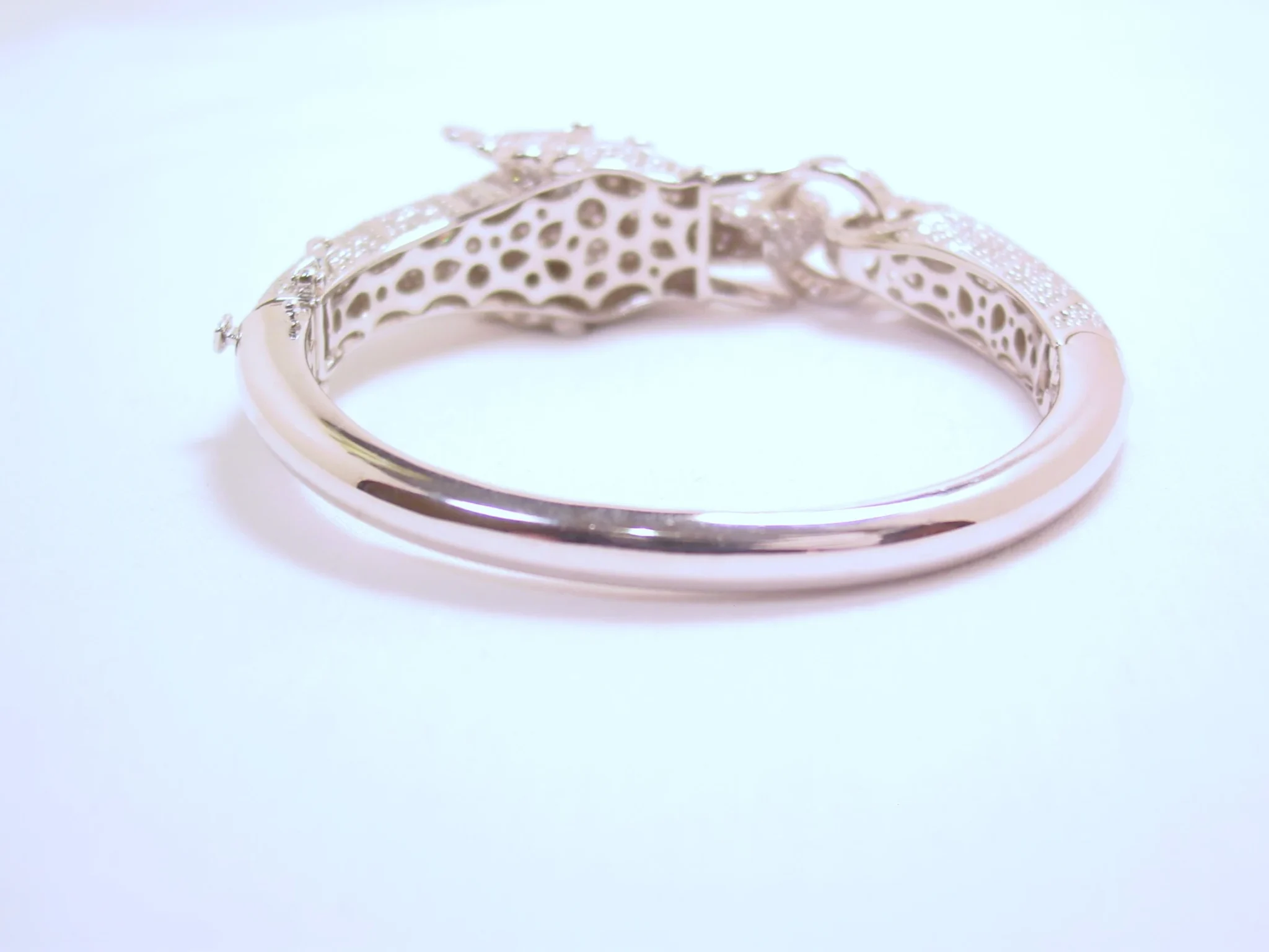 Absolutely Stunning Rhinestone Encrusted Sterling Elephant Bracelet - Image 9