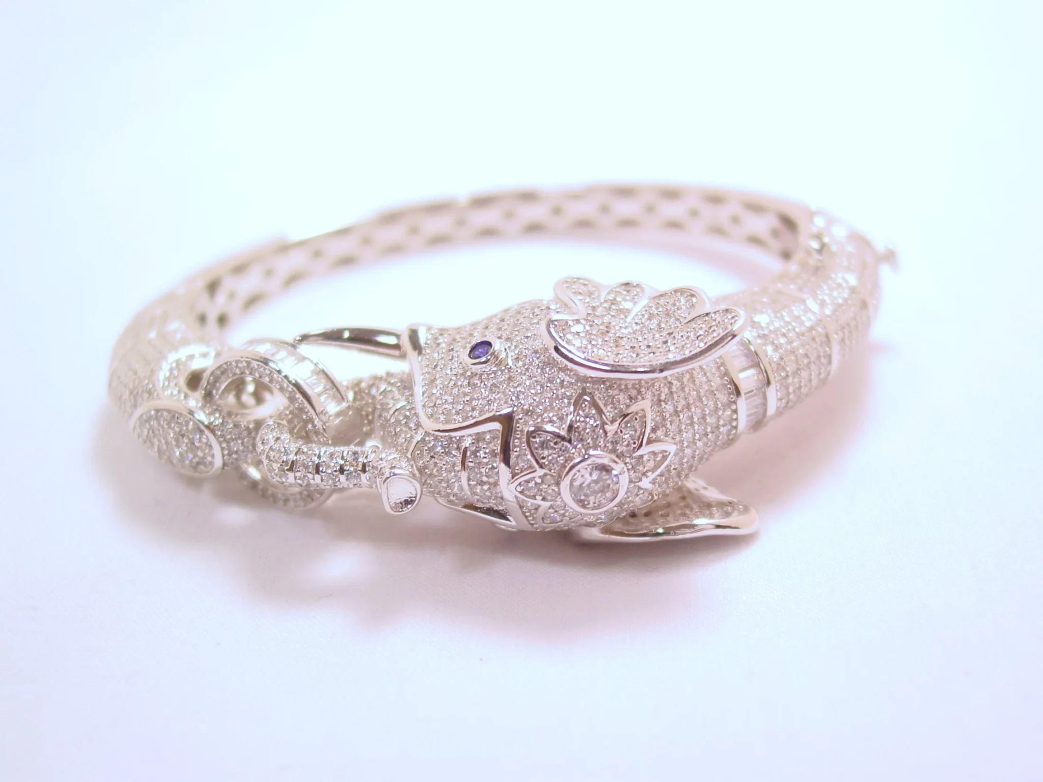 Absolutely Stunning Rhinestone Encrusted Sterling Elephant Bracelet - Image 11