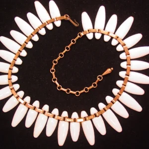 White Elongated Ovals Matisse Necklace
