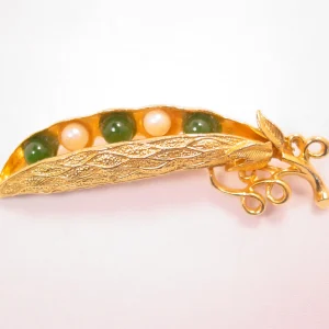 Hobe Jade and Pearl Peapod Pin