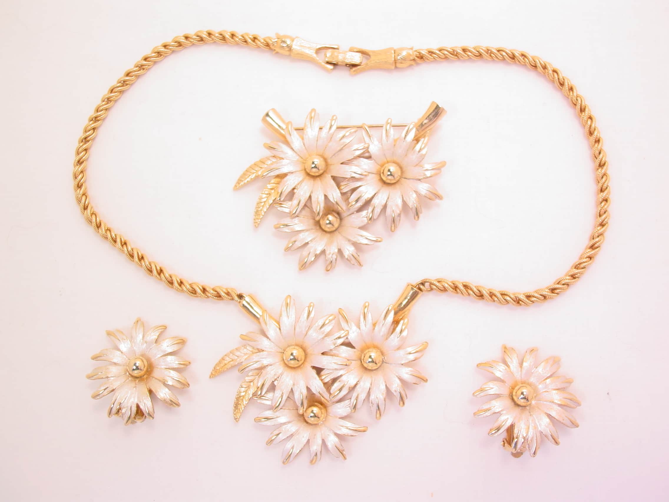 Silver and Gold Daisy Parure