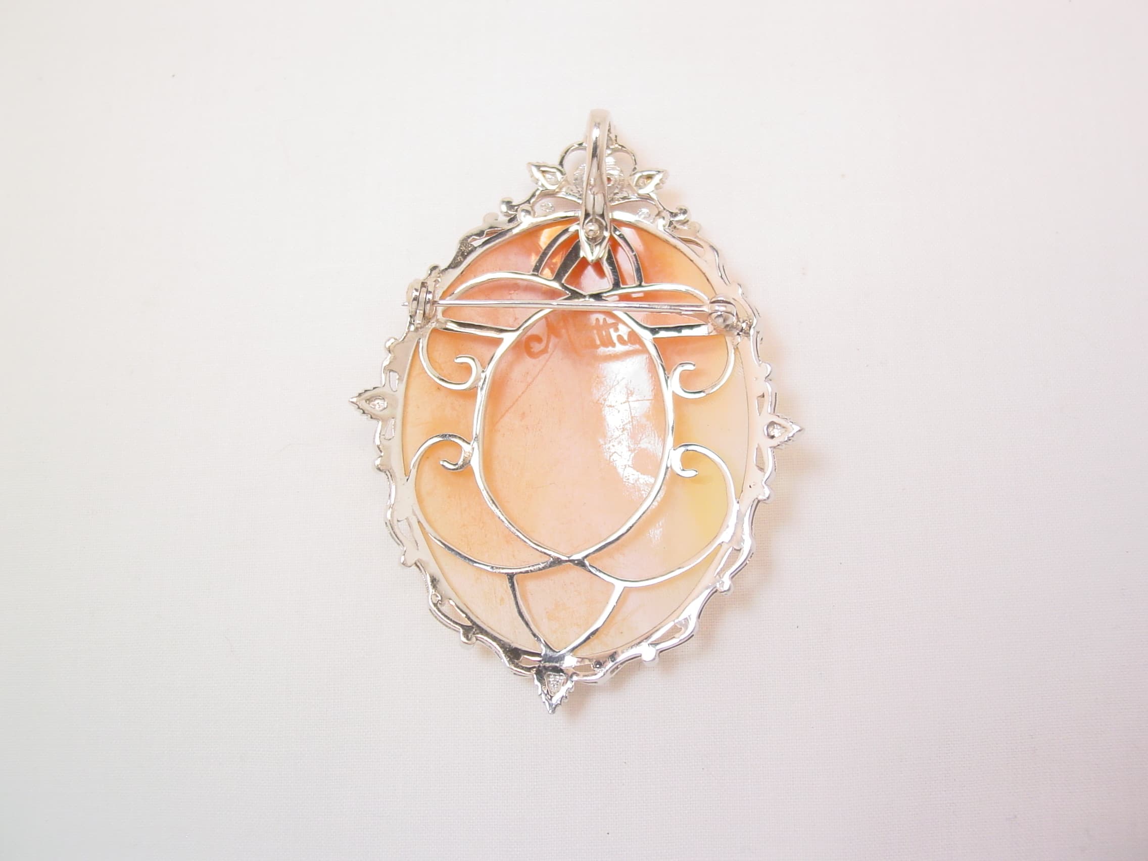 Huge Mattia Carved Real Shell Cameo Pin - Image 6