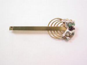 Arras Artisan Natural Stone and Goldtone Brooch