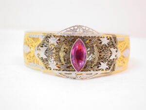 Amazing Filigree Samsan Bracelet with Magenta Rhinestone