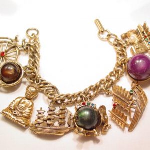 Leru Charm Bracelet