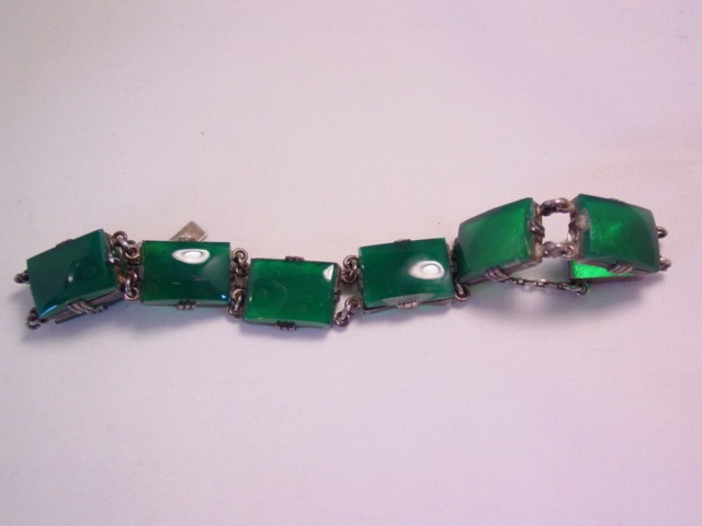 Wonderful Green Glass and Sterling(?) Bracelet