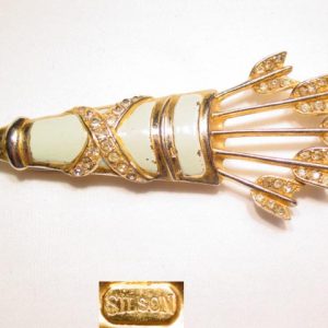 Silson Arrows in Quiver Dress Clip