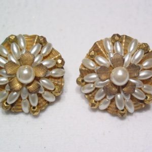 Hobe Imitation Pearl Earrings