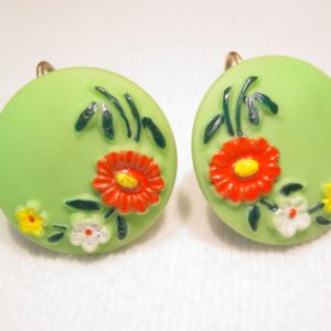 Satin Glass Floral Green Earrings