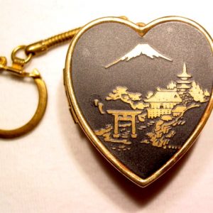 Sankyo Musical Damascene Heart Keychain