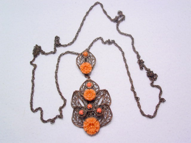 Coral Colored Plastic Floral Necklace