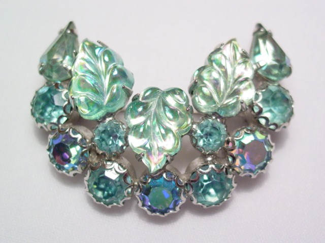 Weiss Fruit Salad Pin