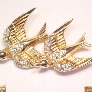 Coro Duette Birds in Flight Pin