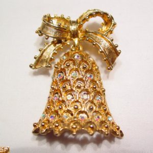 Tancer II Aurora Borealis Christmas Bell Pin