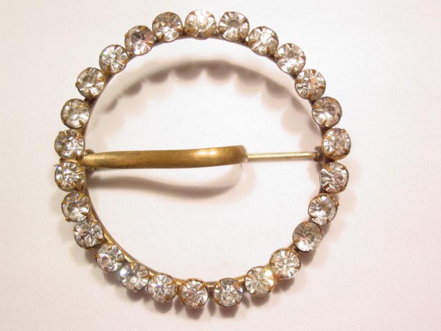 Rhinestone Belt Buckle Pin