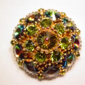 Wonderful Round Rivoli Pin