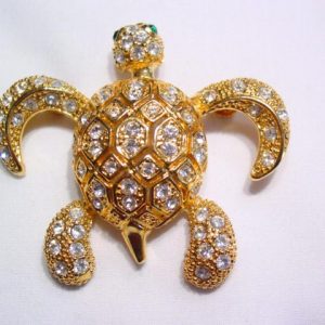 Large Sea Turtle Pin