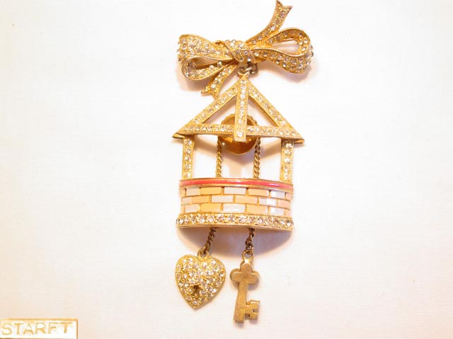 Staret Enameled Wishing Well Pin