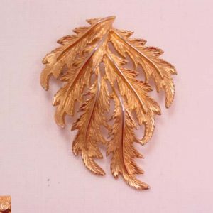 Marvella Dandelion Leaves Pin
