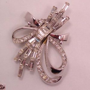 Rhinestone Ribbon Pin/Pendant by Anthony