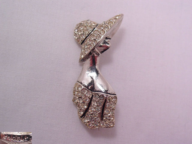 Polcini Flapper Woman Pin