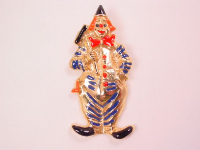 Elle Clown Pin