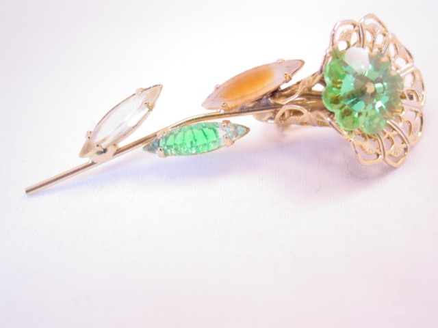 Long-Stemmed Pale Green Rhinestone Lacy Flower Pin