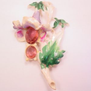 All-Plastic Lavender Flower Pin