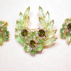 Pale Green D&E/Juliana Flower Pin & Earrings Set