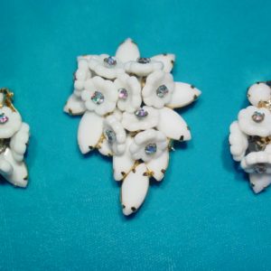 Milk Glass Flowers Pin and Earrings Set