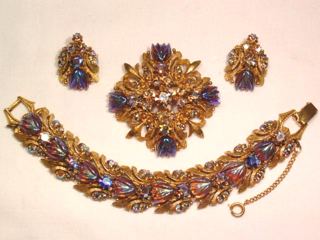 Gorgeous Florenza Fruit Salad Parure
