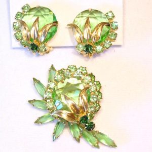 Beautfiul Green D&E (Juliana) Pin and Earrings Set