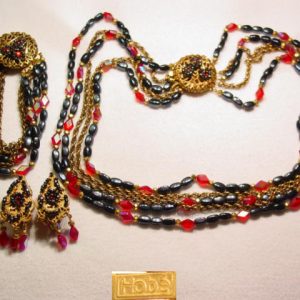 Fantastic Hematite and Red Aurora Borealis Hobe Parure
