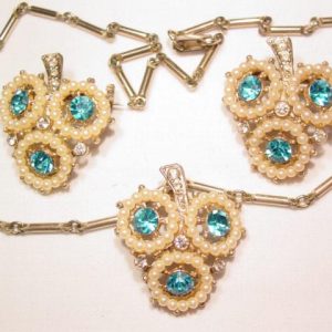 Aqua and Imitation Pearl 3-Leaf Clover Pins and Necklace Set