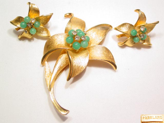 Brushed Goldtone Floral Park Lane Pin and Earrings
